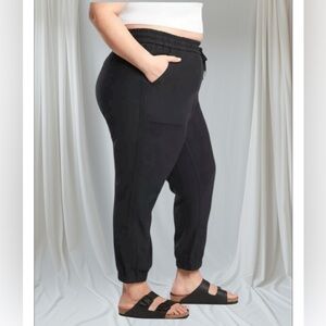 Size 24 3X ATHLETA Farallon Jogger Pants‎ Black NEW